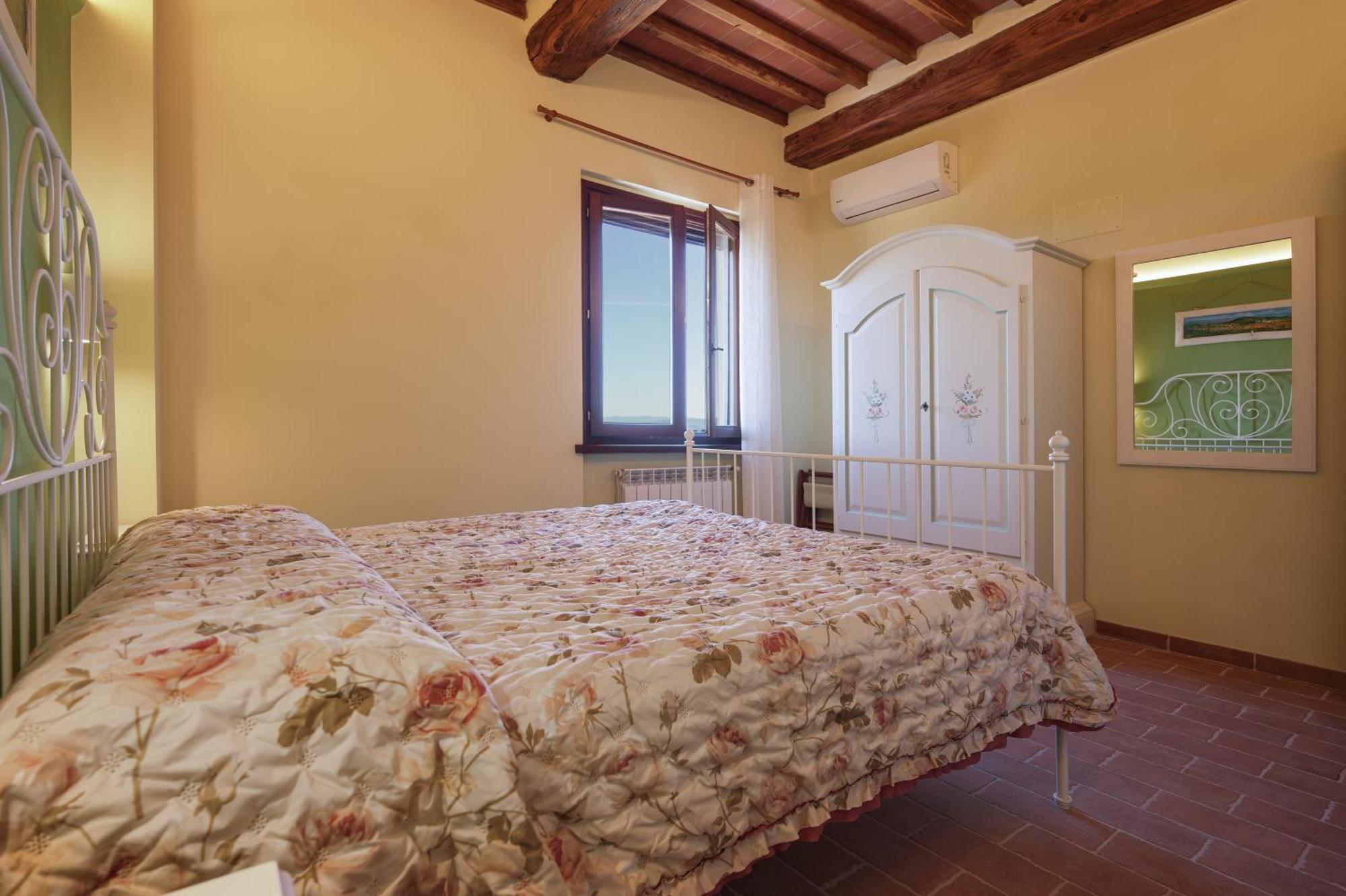 Charming House - Parking Included Apartment San Gimignano Exterior photo